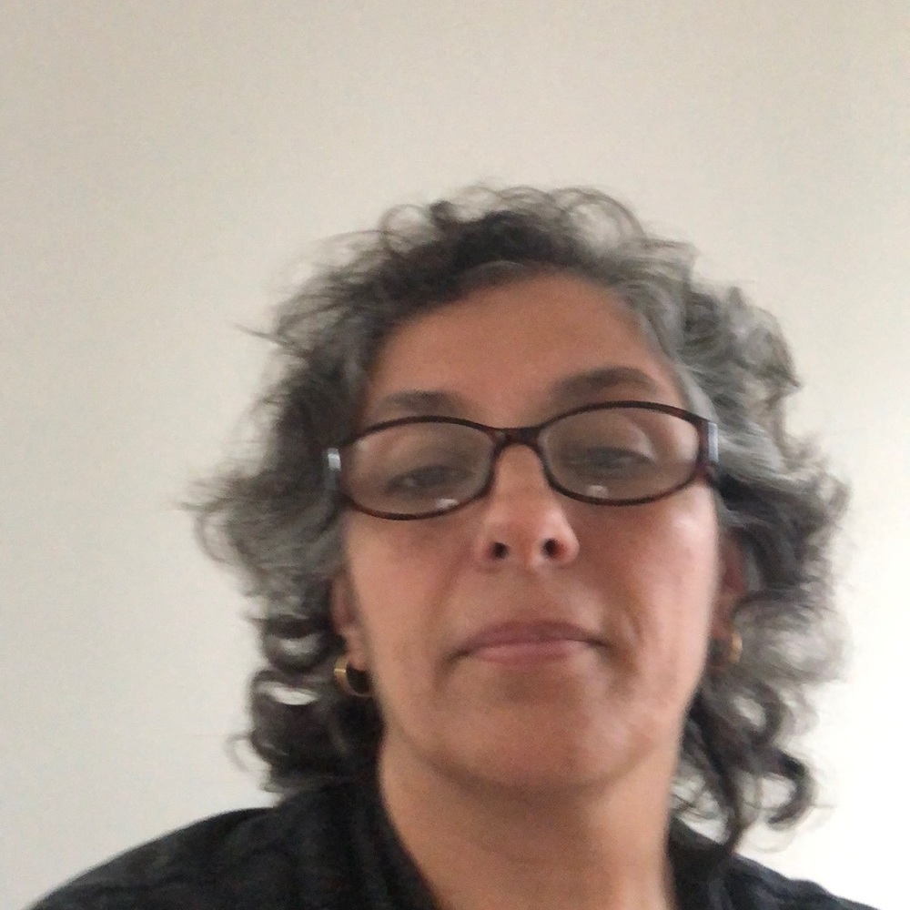 Meet your Posher, Simone